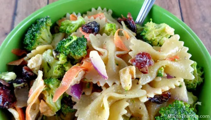 Cranberry Broccoli Pasta Salad Recipe